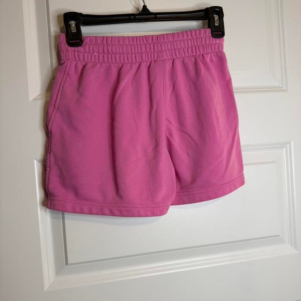 Nike Shorts - Picture 2 of 2
